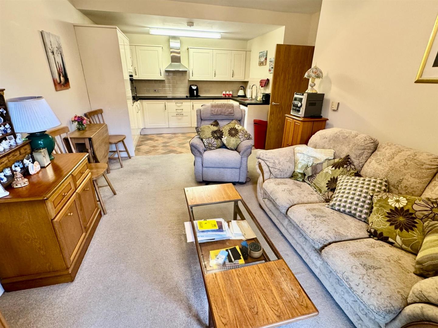 Mariners Court, Lamberts Road, Marina, Swansea, SA1 8QW